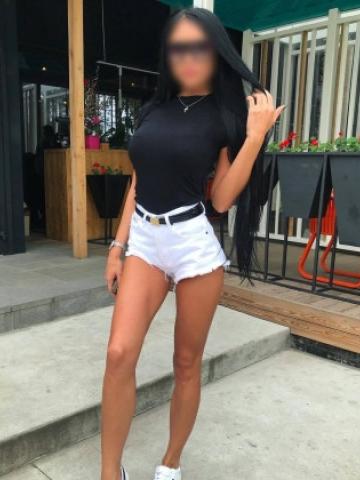 Алина Принимаю У Себя фото 6